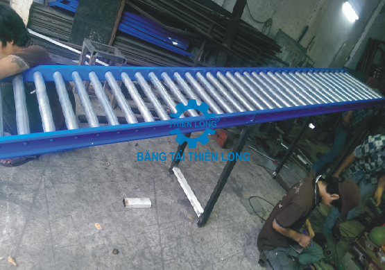 BĂNG TẢI CON LĂN TỰ DO 09