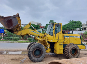 Xúc lật Kawasaki 80ZIV- S/N 7427