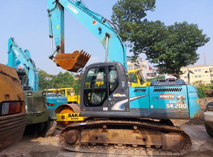Kobelco SK200-8 - Năm2013