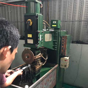 Máy hàn lăn giảm xóc xe máy 150KVA