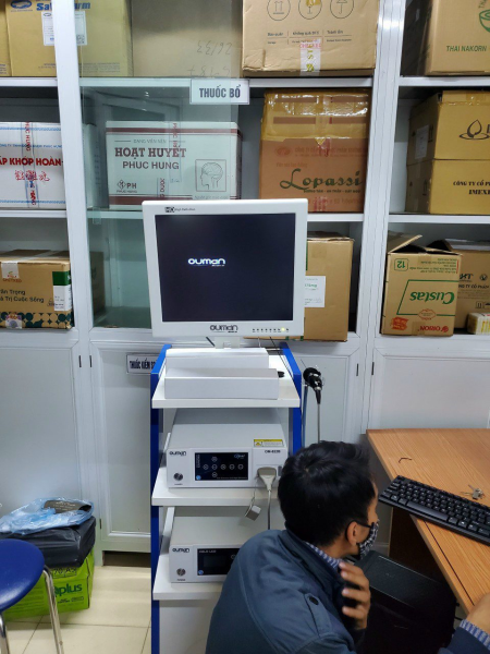 Máy nội soi tai mũi họng Ouman 822A