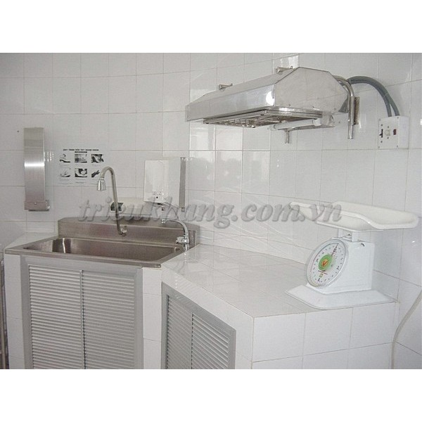 Bồn tắm trẻ sơ sinh