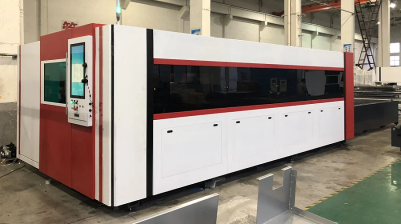 Máy Cắt Nhôm CNC 2 Bàn Chuyển Đổi (Máy Cắt Laser Nhôm Tấm)