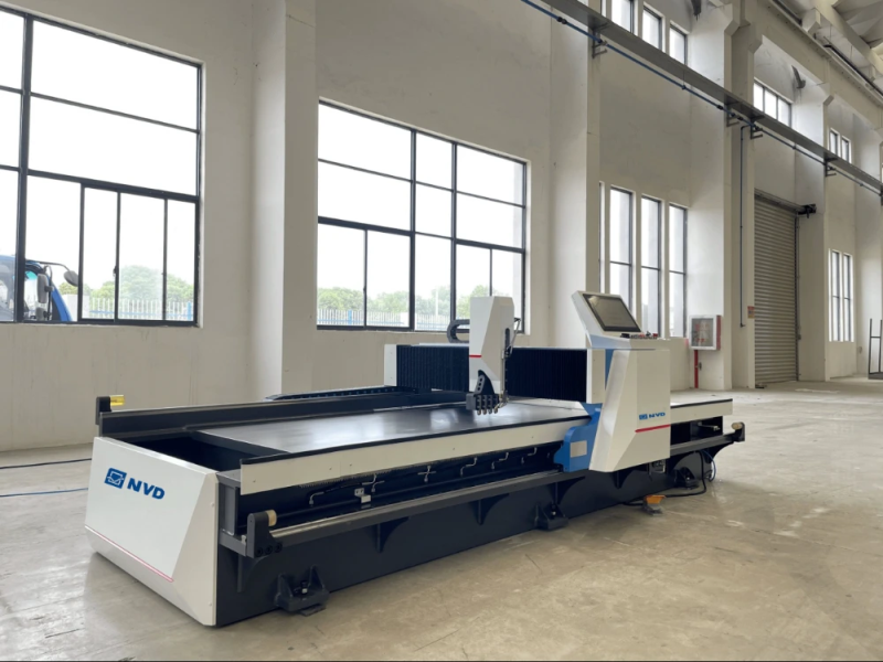 Máy bào rãnh V nằm GSHM-1250*2500