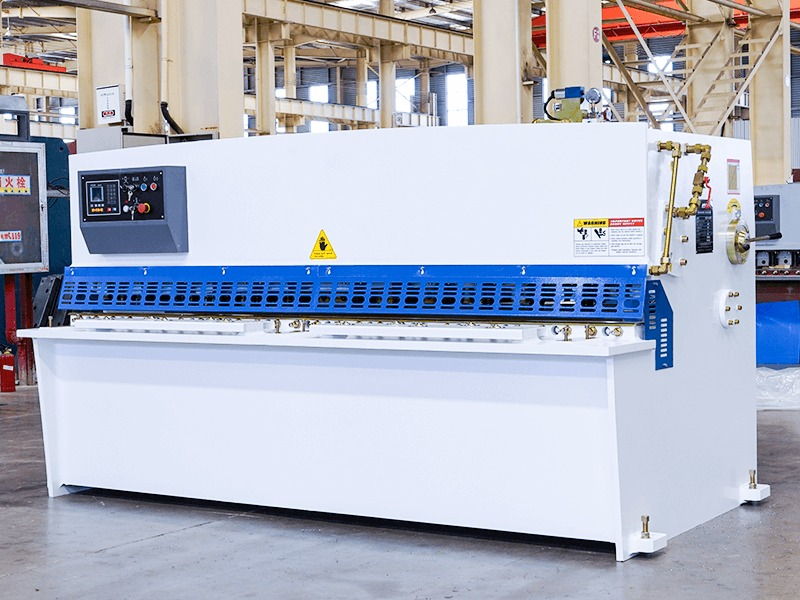 Máy cắt sắt thủy lực NVD QC12 (Kiểu Xoay)