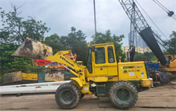 Máy xúc lật Kawasaki 50ZV sx2005 gầu 1m2