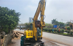 Máy đào bánh lốp Hyundai Robex 555W-7 SX 2008