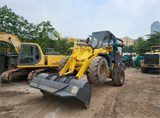 Máy xúc lật Komatsu WA120-3 - SX1997