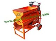 Máy lặt hạt điều