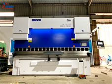 Máy chấn tôn thủy lực 300 tấn – PBC 300T/3200