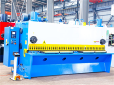 Máy cắt tôn thủy lực NVD Q11K