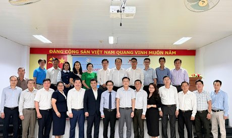 HỘI THẢO KHOA HỌC QUỐC GIA:  “PHÁT TRIỂN KHU KINH TẾ VEN BIỂN TRẦN ĐỀ VÀ VẤN ĐỀ ĐẶT RA VỚI NGUỒN NHÂN LỰC”